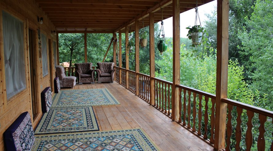 بوم گردی حاج بابا - واحد چوبی ۲