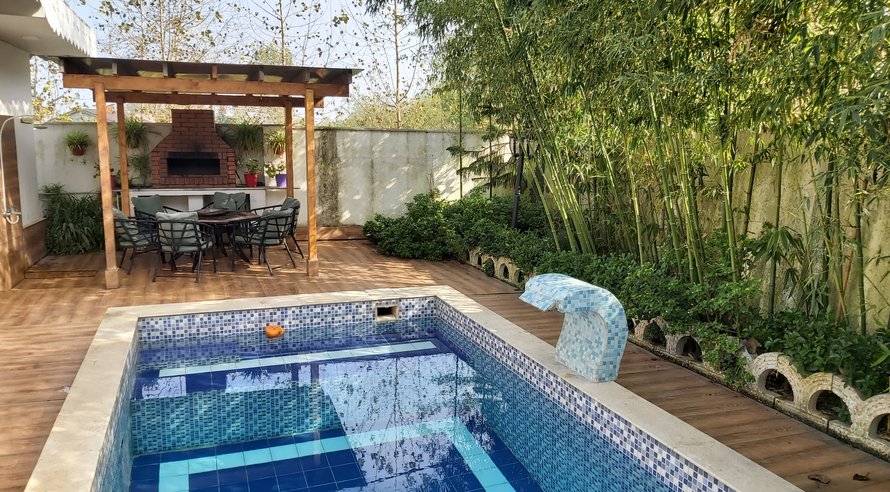 ویلا دوخوابه استخردار آبگرم کفترود