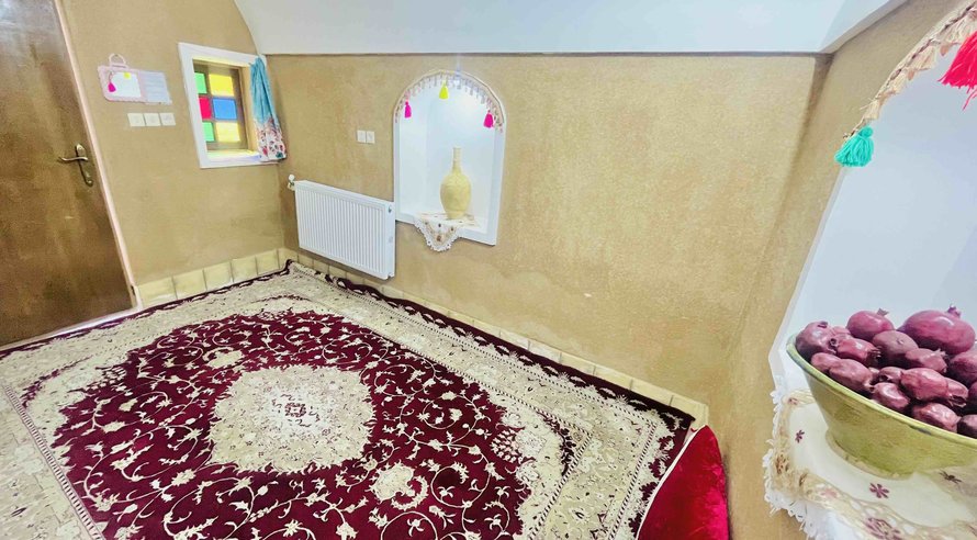 بوم گردی راوی کویرمصر - واحد گل اناری