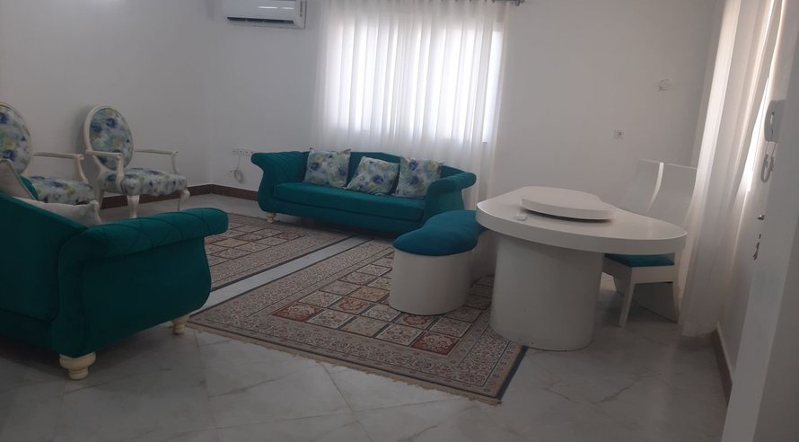 سوئیت یک خوابه مانلی همکف