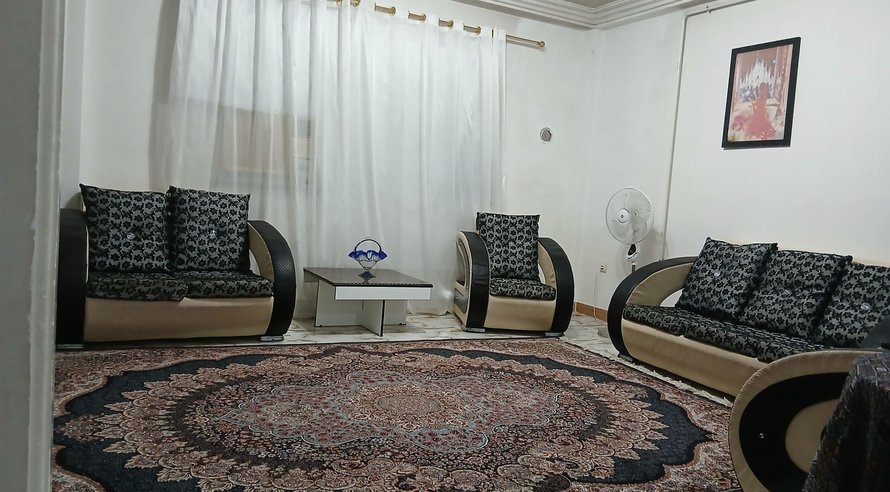 آپارتمان دوخوابه امیر 8