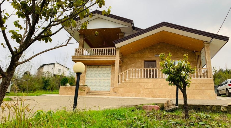 کلبه یک خوابه جنگلی فانوس