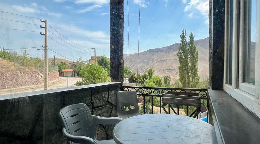 آپارتمان دوخوابه جانا ۴