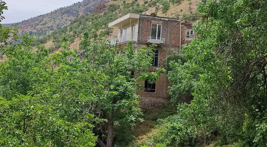 اجاره روزانه آپارتمان دوخوابه مرادی 1 پاوه