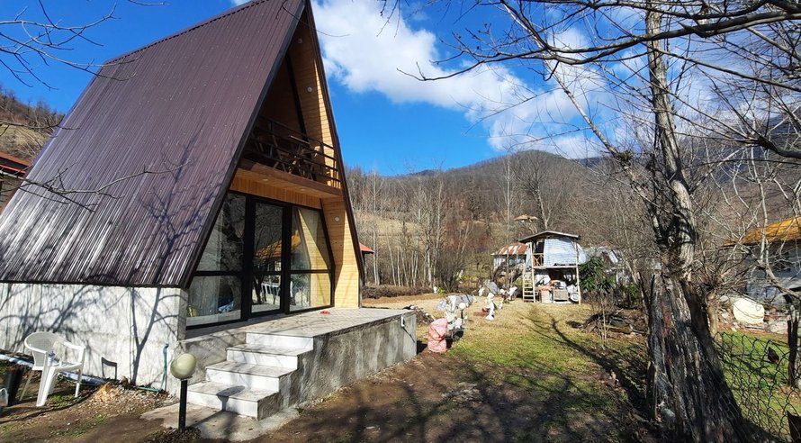 کلبه یک خوابه سوئیسی دوبلکس استخرگاه