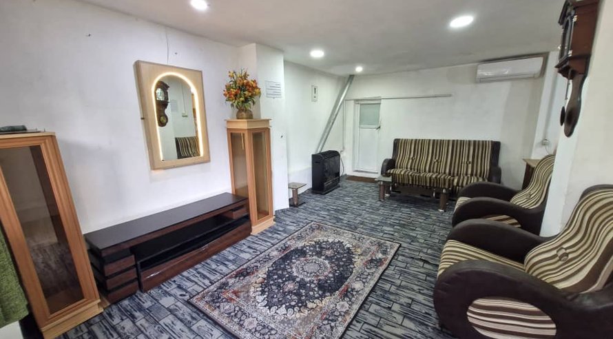 بوم گردی باغ بهبهانی - واحد اقاقیا