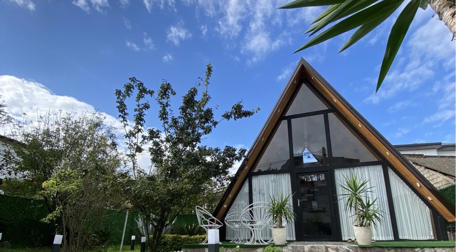 کلبه یک خوابه سوئیسی هیون