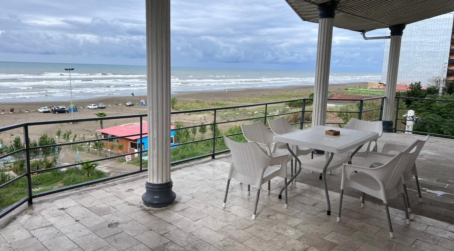 آپارتمان سه خوابه ساحلی ویلوها