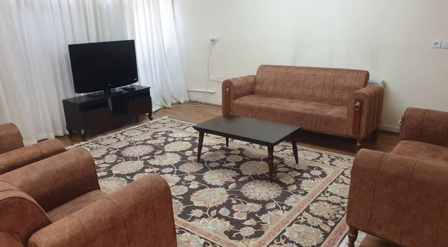 آپارتمان دوخوابه گلخانه دروس