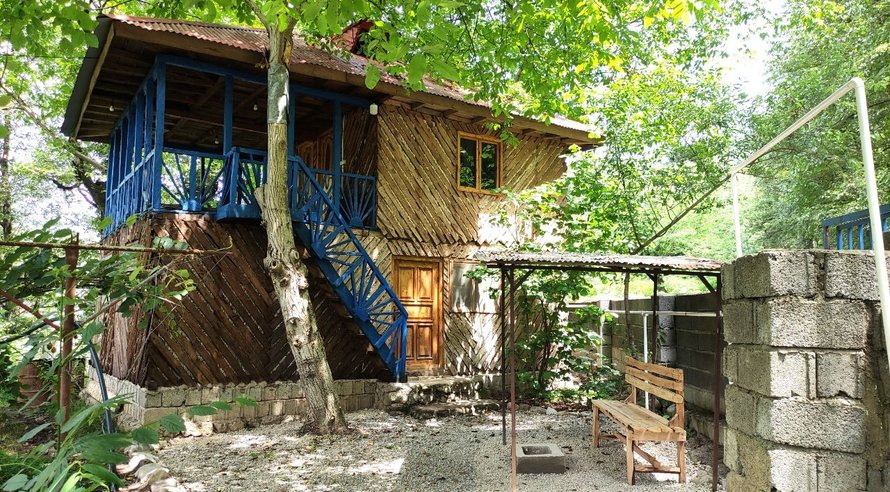 کلبه دوخوابه دوبلکس چوبی رؤیایی