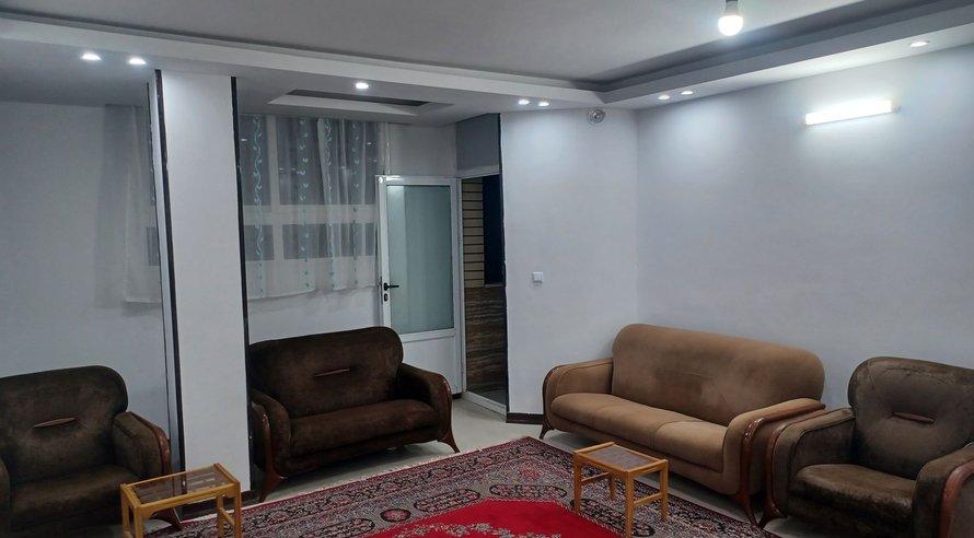 اجاره روزانه آپارتمان دوخوابه زرین کوب واحد 1 اصفهان