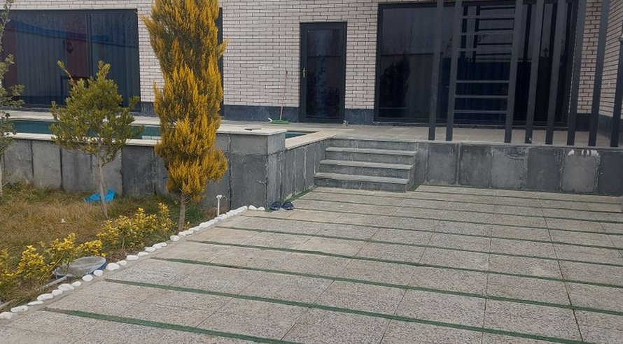 دوخوابه استخردار چهارفصل شقایق یاران
