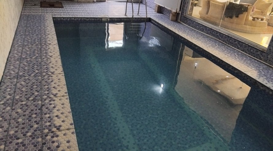 ویلا دوخوابه استخردار آبگرم رمنده 1