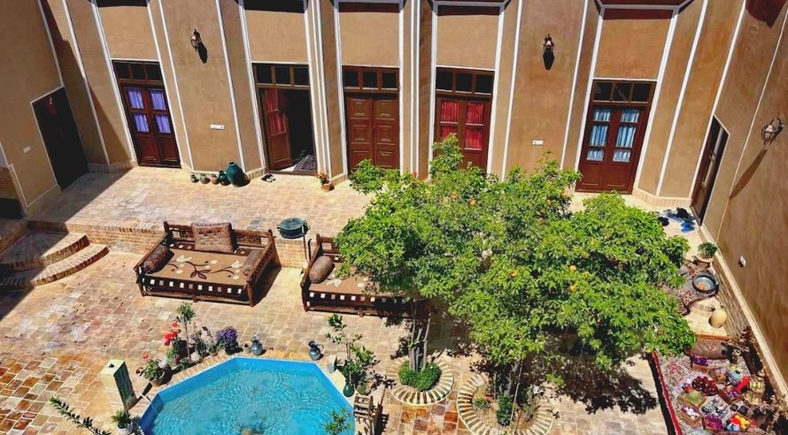 بوم گردی چهارمنار - واحد ترنج