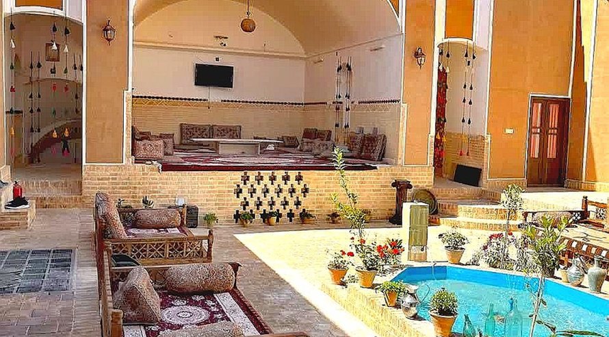 بوم گردی چهارمنار - واحد خاطره