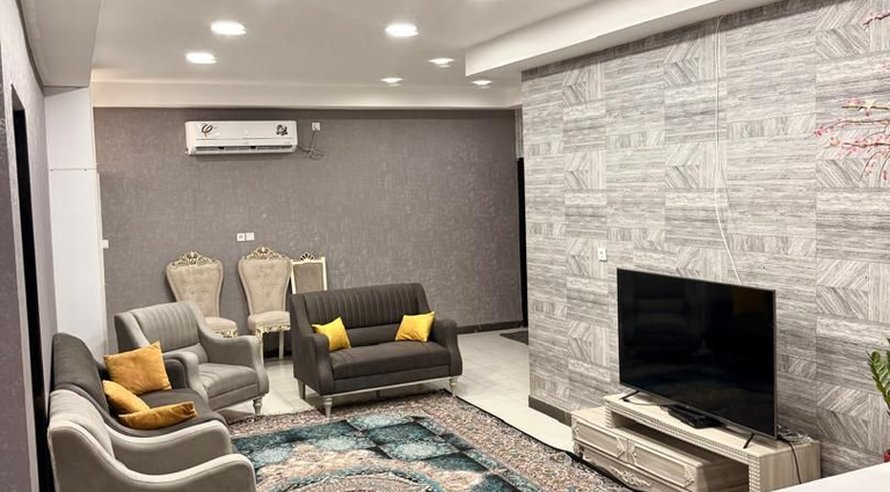 آپارتمان دوخوابه چتر آبی