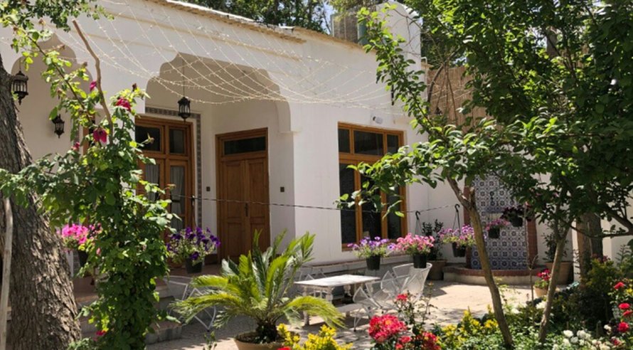 اجاره ویلا سه خوابه باغ حیات بهشت اصفهان