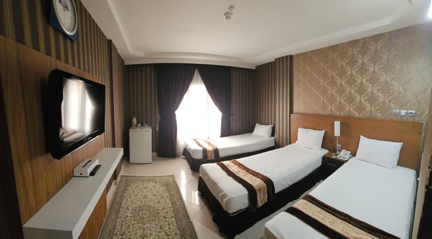 مجتمع اقامتگاهی همتا - واحد سه تخته