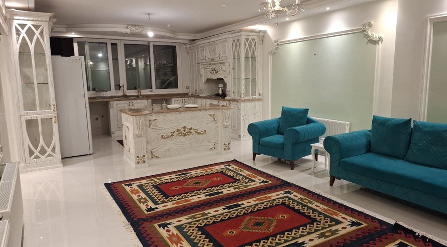 آپارتمان دوخوابه رویال تاور