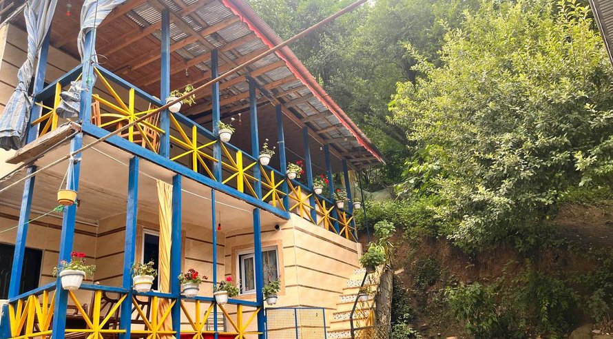 ویلا دوخوابه جنگلی مهراد ۲