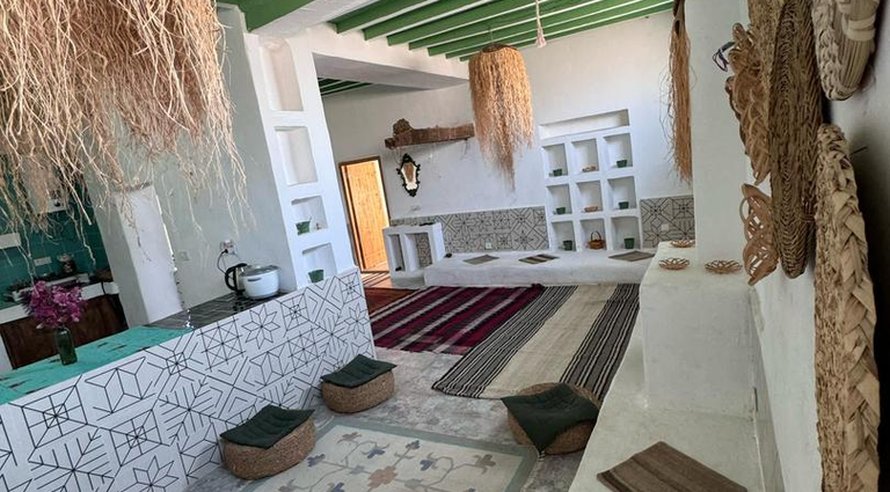 اجاره بوم گردی دوخوابه خانه گلک هرمز