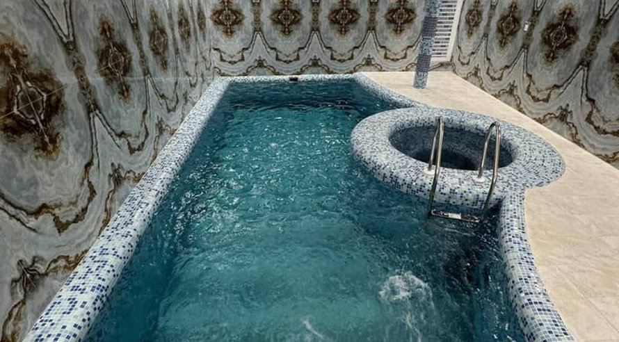 ویلا چهارخوابه دوبلکس استخردار آبگرم خسروی