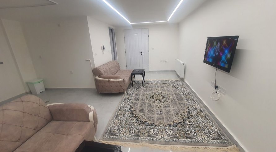 سوئیت یک خوابه سهند خیام