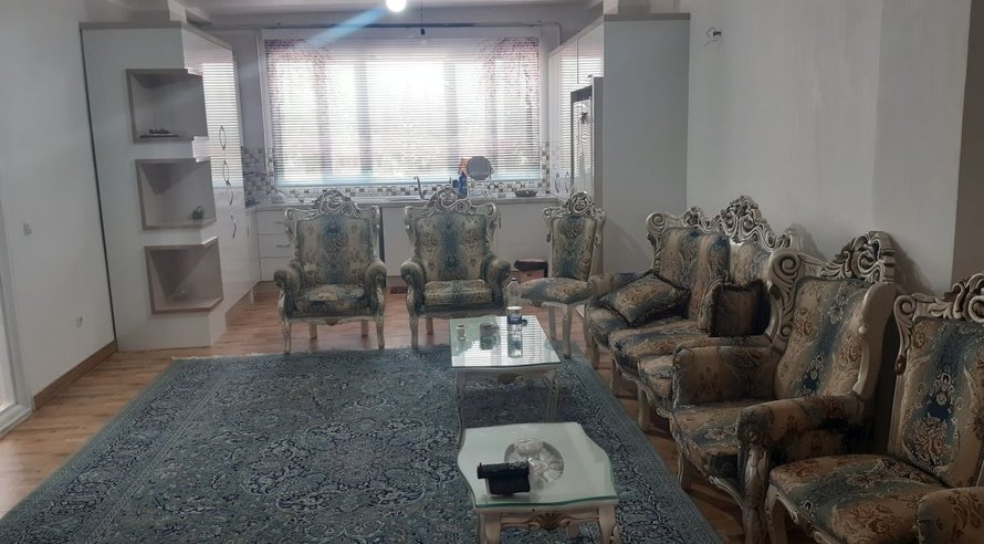 آپارتمان دوخوابه عالی قاپو 1