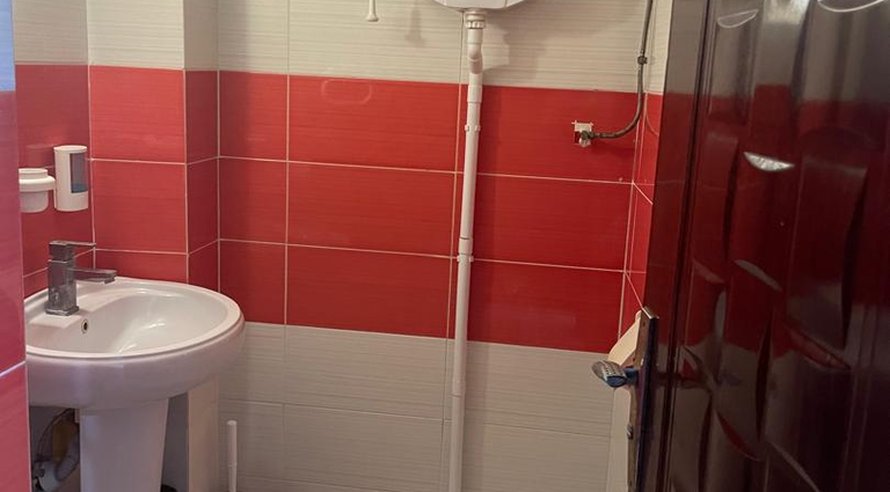 واحد ۹۸ متری رو به دریا - ۴۰۱