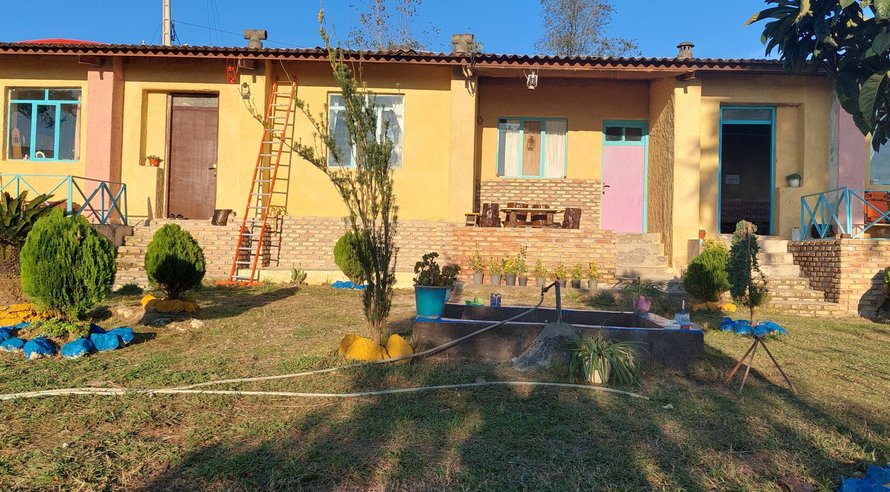 بوم گردی دوخوابه بام لیماک - واحد 1