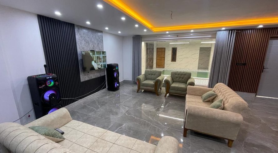 ویلا چهارخوابه تریبلکس استخردار آبگرم ابراهیمی