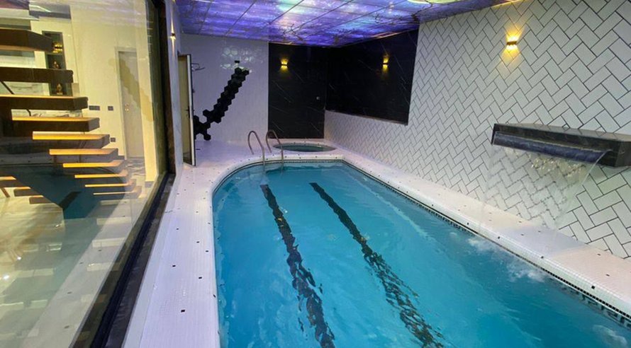 ویلا چهارخوابه استخردار آبگرم ادریس شهرک آپادانا