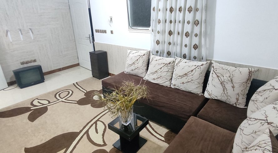 اجاره روزانه آپارتمان یک خوابه آراد 111 رشت