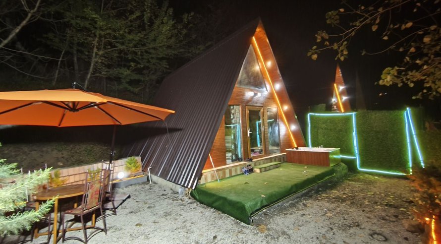 کلبه یک خوابه سوئیسی دوقلوها