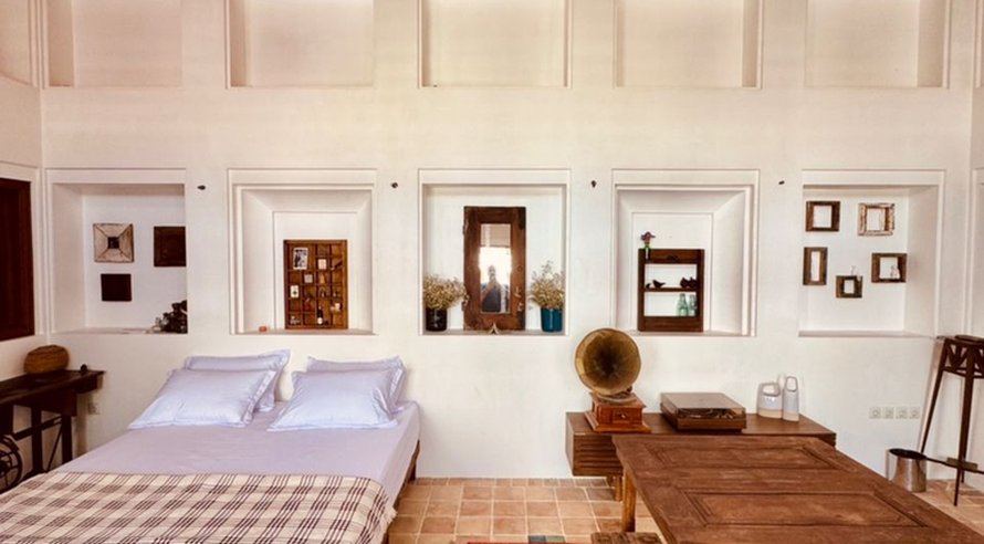 بوم گردی خانه مهرپویا - واحد شنبدی