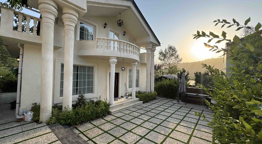 ویلا دوخوابه جنگلی دوبلکس رویال