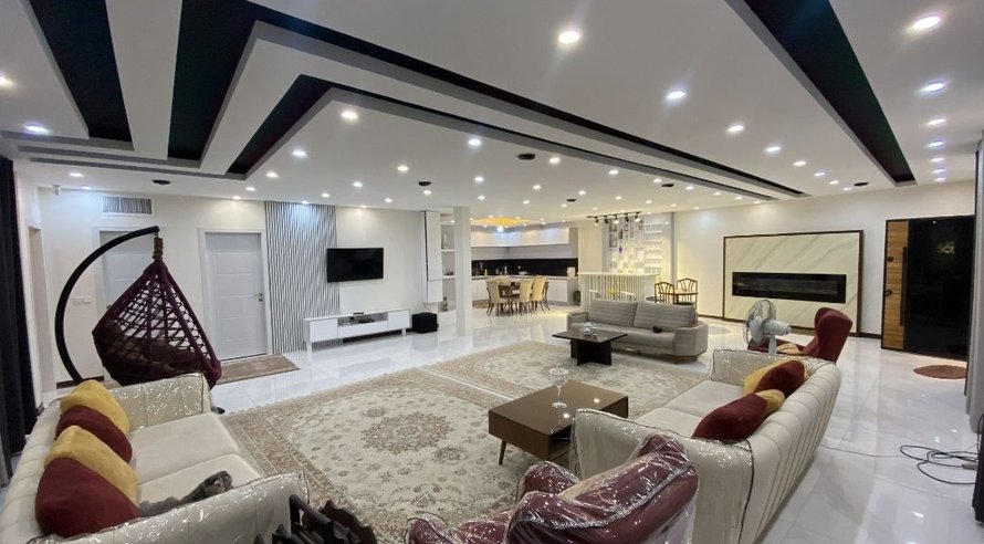 ویلا یک خوابه استخردار نوارا