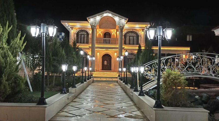 اجاره ویلا چهارخوابه استخردار آبگرم عمارت آبشار چهارباغ