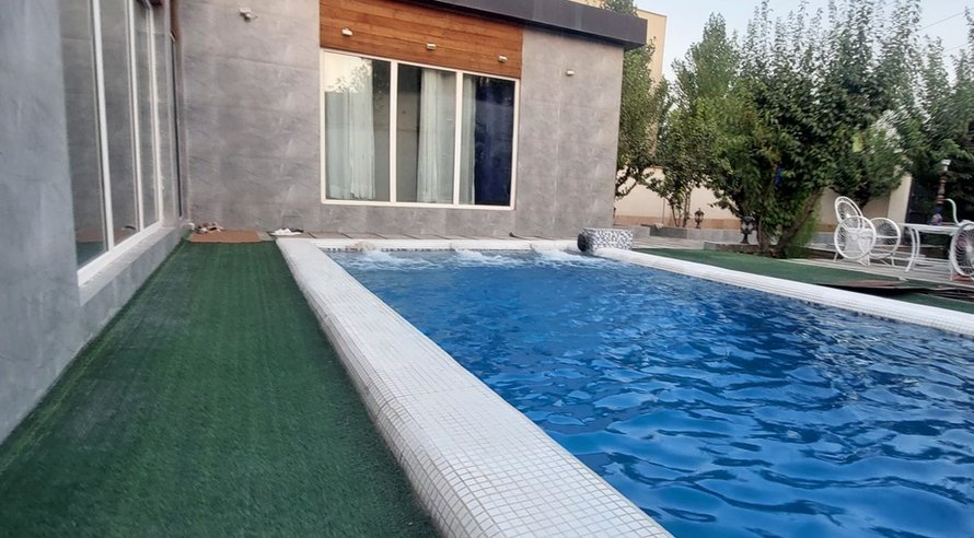 ویلا دوخوابه استخردار آبگرم ساحل سفید 1