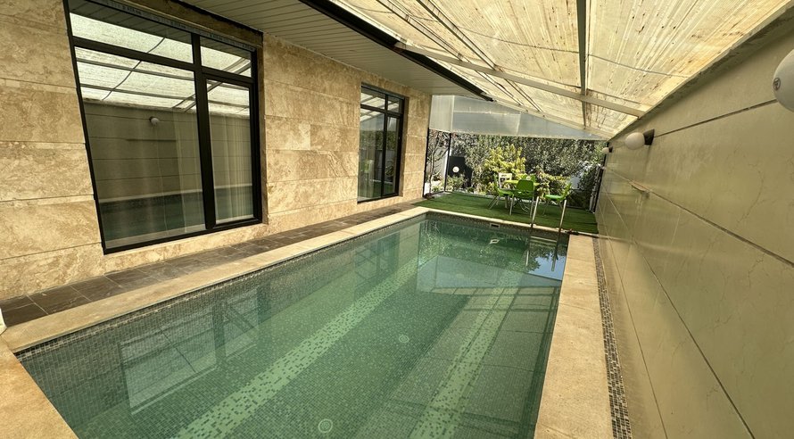 سوئیت دوخوابه استخرآبگرم بهاران خجسته