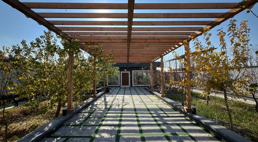 ویلا دوخوابه استخردار آبگرم رُز