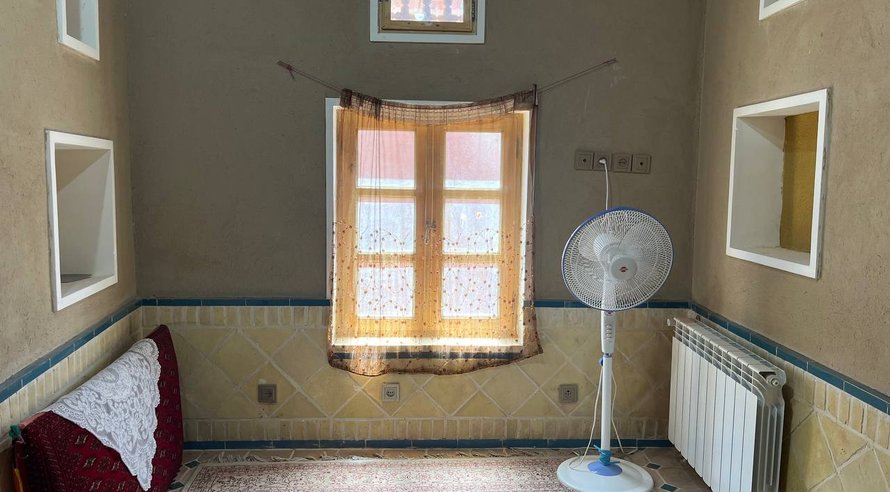 اقامتگاه سنتی خانقاه  ابیانه - واحد 1