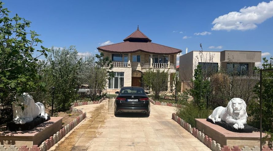 اجاره ویلا پنج خوابه دوبلکس استخردار عمارت هوتارو کردان