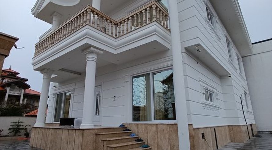اجاره ویلا چهارخوابه تریپلکس استخردار آبگرم عمارت حسینی متل قو (سلمانشهر)