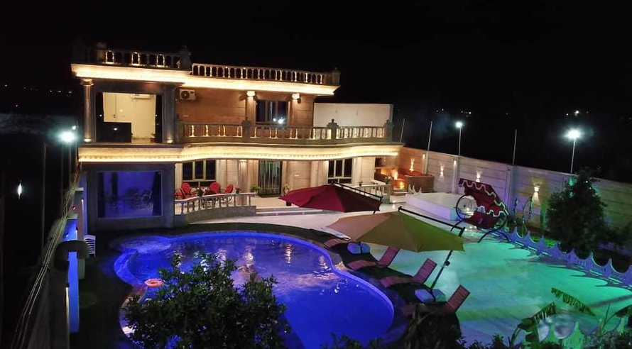 ویلا پنج خوابه دوبلکس معین پالاس