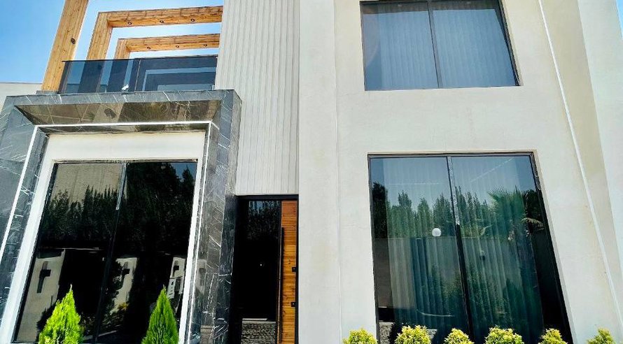 ویلا دوخوابه دوبلکس استخردار آبگرم زارع ۲