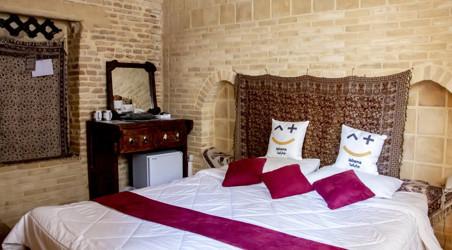 اقامتگاه سنتی فروغ مهر - اتاق دو تخته دابل