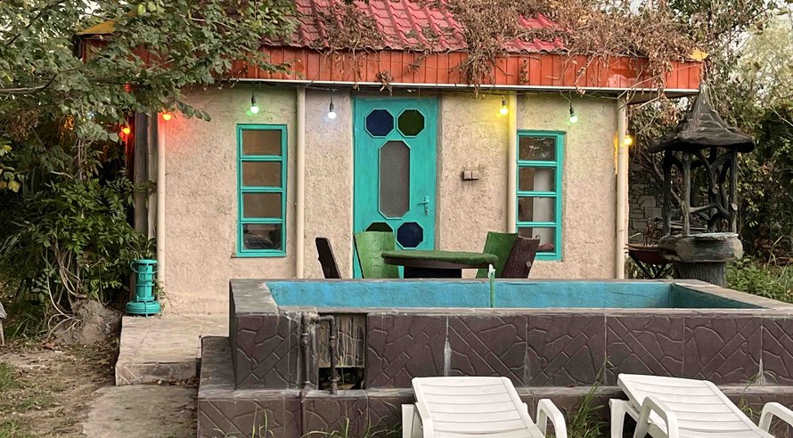 سوئیت فلت امیر 4