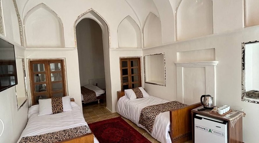 اقامتگاه سنتی شاهان - واحد 19 vip وزیری