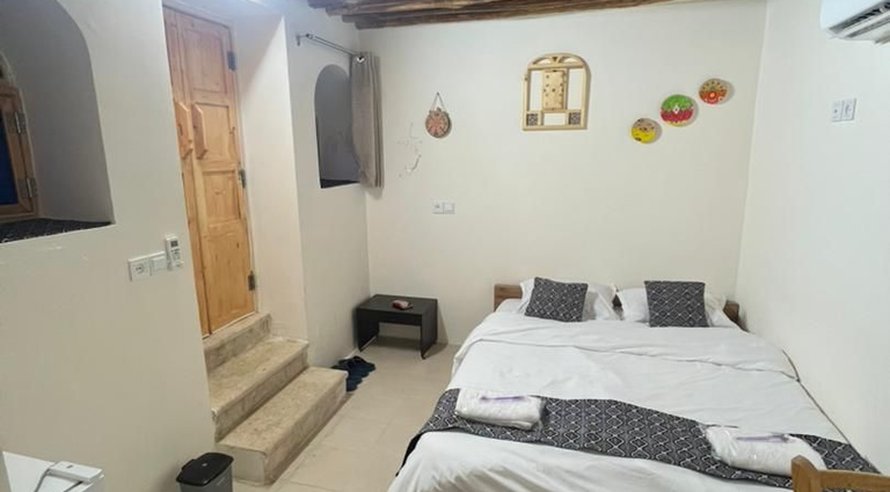 بوم گردی خانه همای - واحد خشت